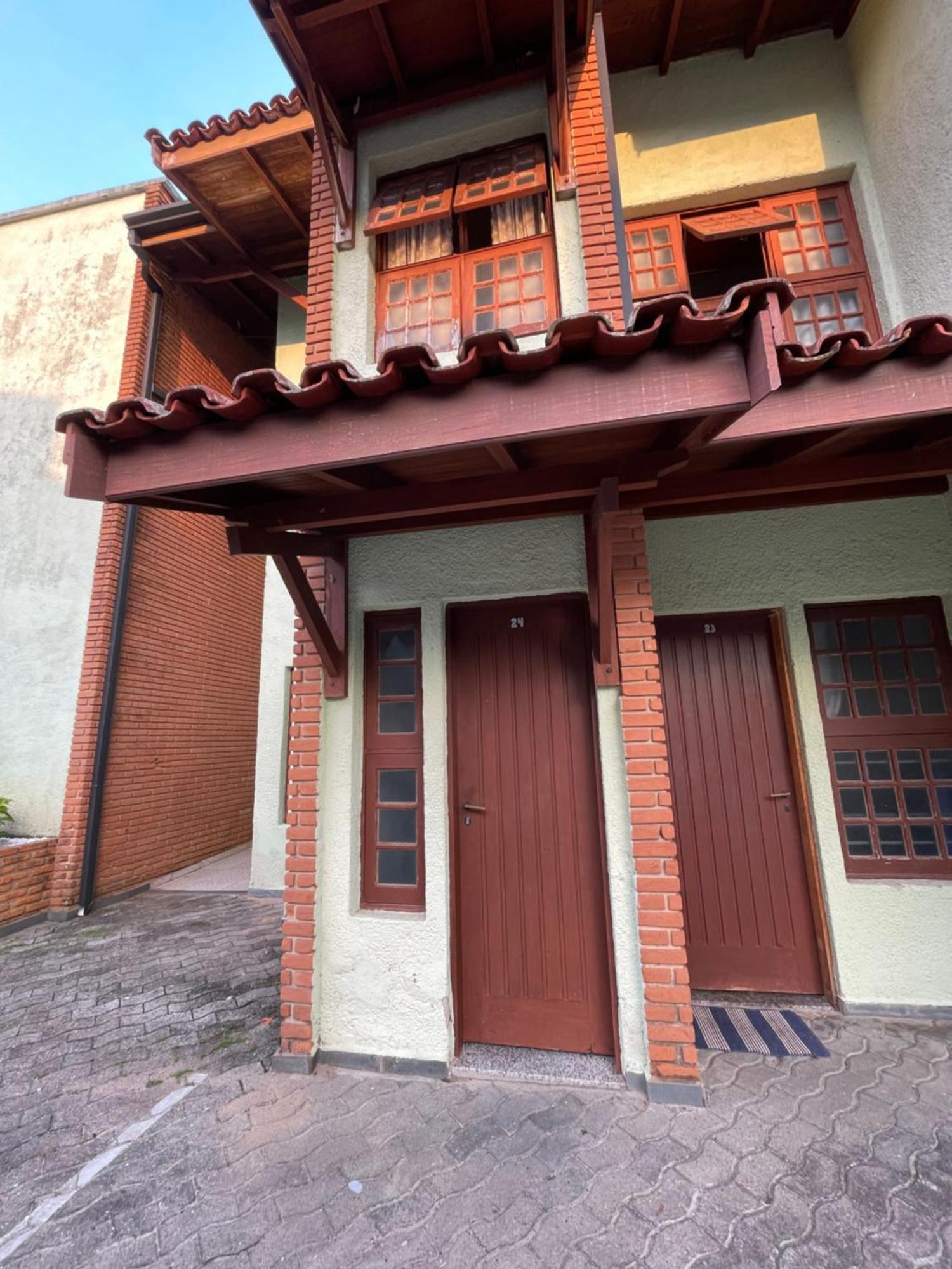 Pe Na Areia Na Praia Das Toninhas - Villagio 24 Porto Feliz Ubatuba Extérieur photo