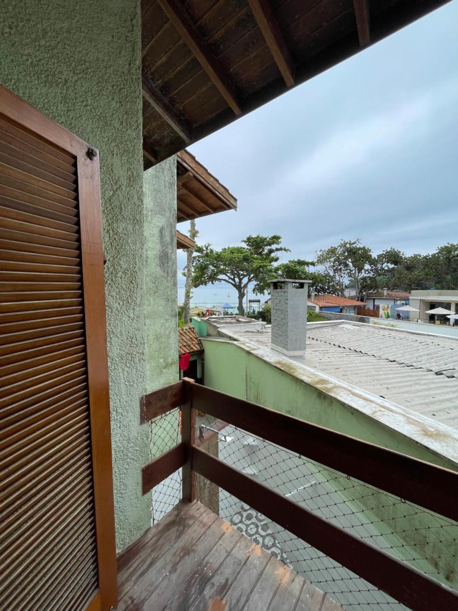 Pe Na Areia Na Praia Das Toninhas - Villagio 24 Porto Feliz Ubatuba Extérieur photo